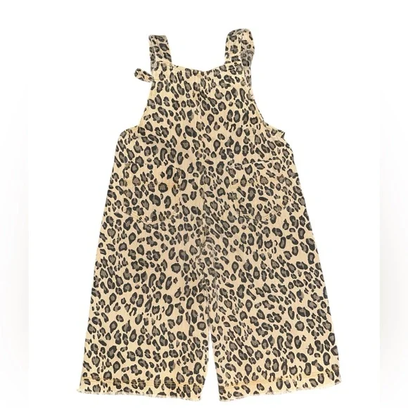 Kids Leopard Print Capri Overalls - Picture 2 of 4